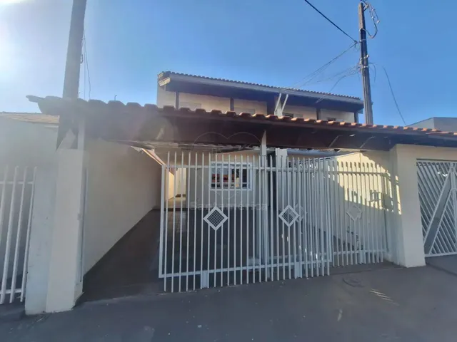Imagem: Sobrado para Alugar com 3 Quartos no Bairro