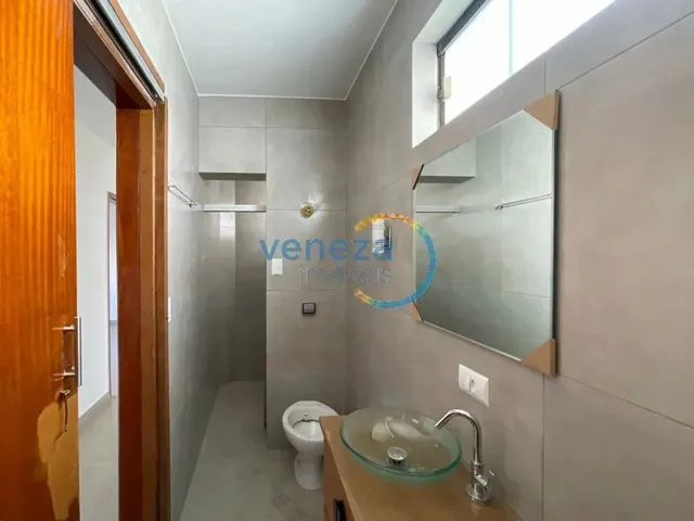 Imagem 9: Apartamento com 3 Quartos para Alugar por R$ 1450.00, 100.00 M2 - Centro - Londrina/Pr