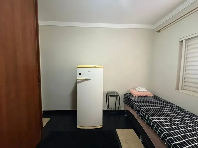 Imagem 11: Linda Kitnet Localizada no Bairro Residencial Veneza, Próximo À Avenida Robert Koch