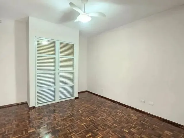 Imagem 6: Casa para Alugar em Londrina, Bancários, com 5 Quartos, com 450 M²