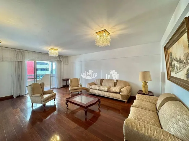 Imagem: Apartamento com 4 Quartos para Alugar, 230