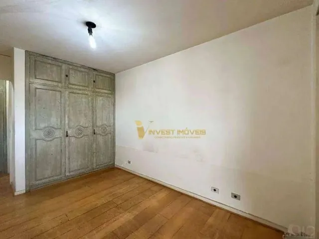 Imagem 2: Casa com com 4 Quartos e 261M² para Alugar