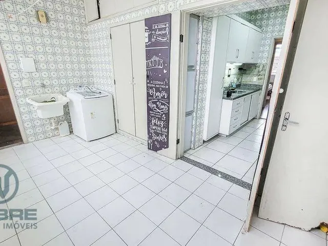 Imagem 4: Apartamento Mobiliado no Centro - Conforto e Praticidade a Poucos Passos de Tudo