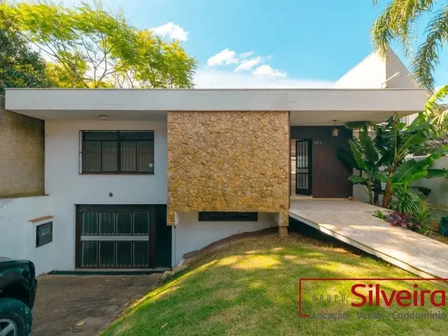 Imagem 1: Casa Comercial com 4 Salas e Duas Saídas
