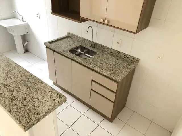 Imagem 3: Apartamento para Alugar na Vila Ipiranga com 3 Dormitórios e 65 M² de Área Útil