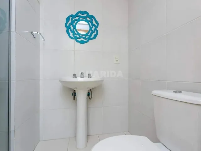 Imagem 6: Apartamento Mobiliado com 3 Dormitórios, Sendo 1 Suíte, e 1 Vaga de Garagem no Bairro