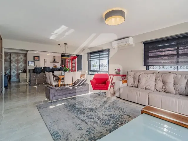 Imagem: O apartamento na cobertura possui 3 Dormitórios, 4