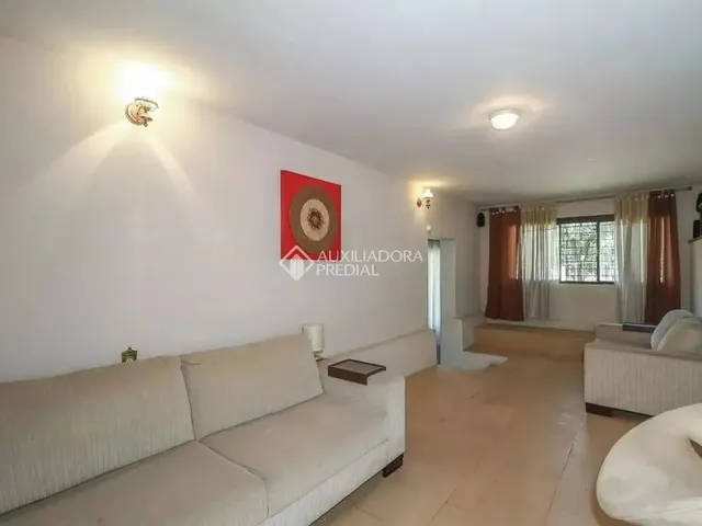 Imagem: Casa 300 M² para Locação 3 Dormitórios