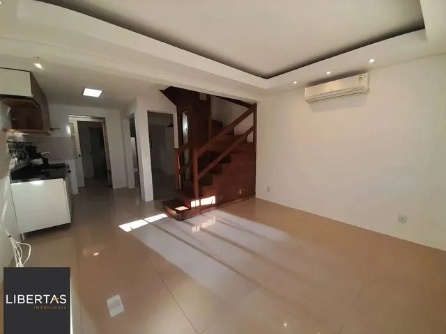 Imagem: Casa em Condomínio com 2 Suítes, Split