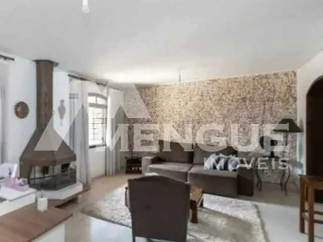 Imagem: Aluga-Se Casa/Sobrado com 3 Dormitórios
