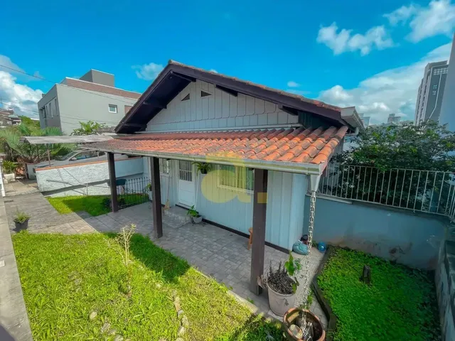 Imagem: Casa em Ótima Localização na Vila Nova