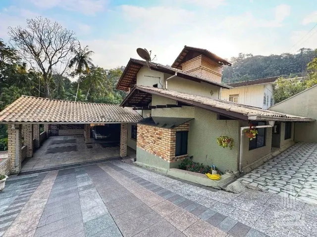 Imagem: Casa com 4 Dormitórios À Venda, 149 M²