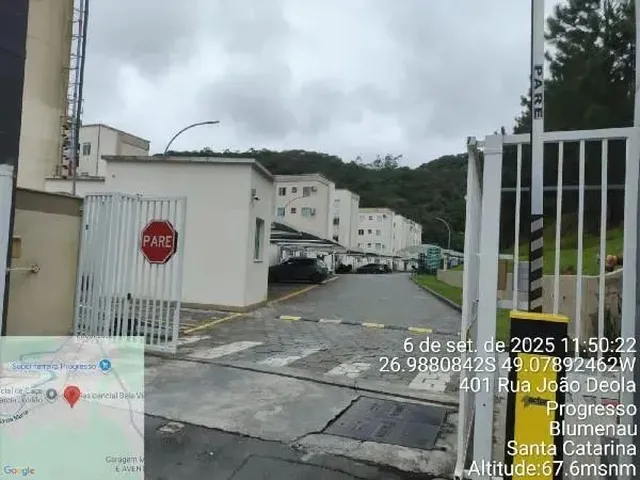 Imagem: O apartamento possui 1 Dormitório, 1 Banheiro, 2 Vagas na