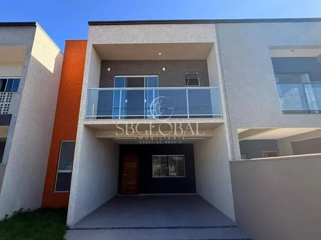 Imagem: Sobrado com 03 Dormitórios Sendo 02 Suítes