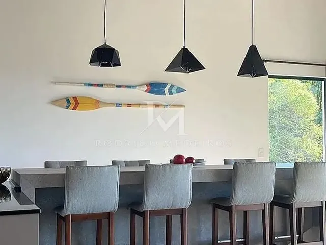 Imagem 6: Casa com 3 Suítes À Venda no Recanto dos Pássaros, Itapema