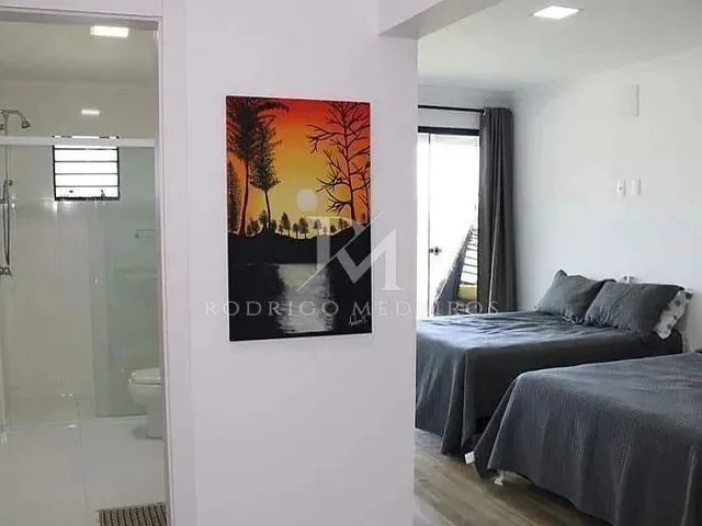 Imagem 4: Casa com 3 Suítes À Venda no Recanto dos Pássaros, Itapema