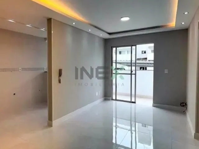 Imagem: Apartamento Reformado com Porcelanato, Teto