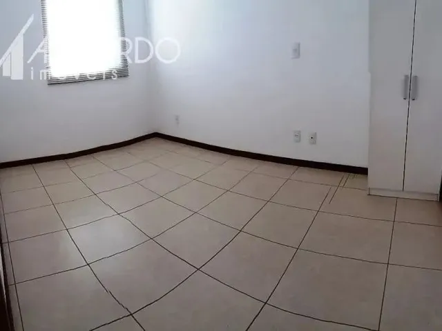 Imagem 9: Apartamento com Dois Dormitórios Sendo Uma Suíte, Duas Vagas de Garagem, em Frente Ao