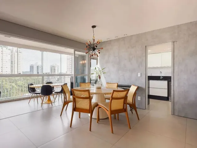 Imagem 15: Apartamento com 3 Suítes À Venda no Bairro Centro em Joinville-Sc por R$1.570.000,00