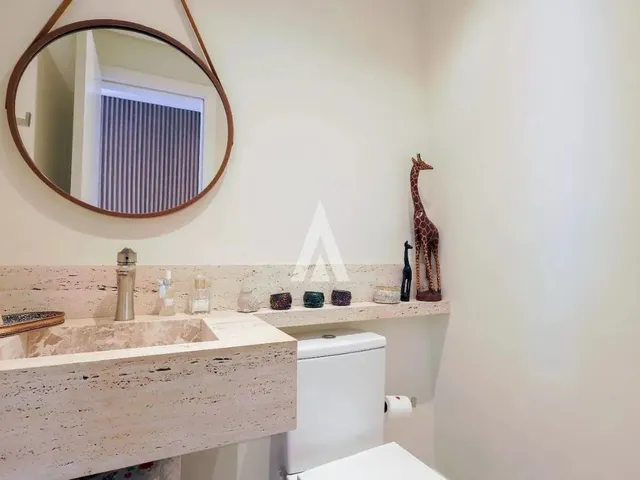 Imagem 9: Apartamento com 3 Suítes À Venda no Bairro Centro em Joinville-Sc por R$1.570.000,00