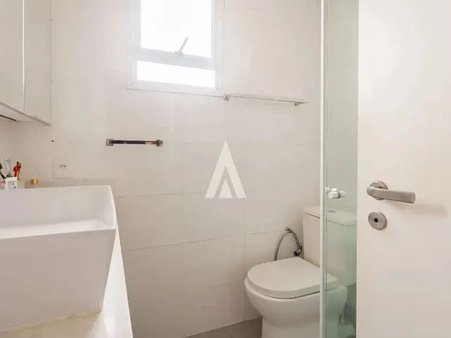 Imagem 8: Apartamento com 3 Suítes À Venda no Bairro Centro em Joinville-Sc por R$1.570.000,00