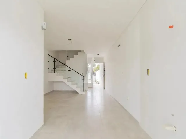 Imagem 11: Sobrado Geminado com 1 Suíte(S) Mais 2 Quarto(S) À Venda no Bairro Vila Nova Em