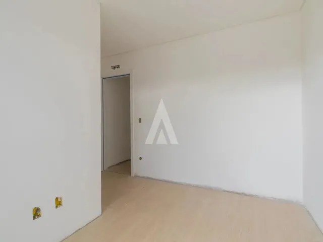 Imagem 9: Sobrado Geminado com 1 Suíte(S) Mais 2 Quarto(S) À Venda no Bairro Vila Nova Em