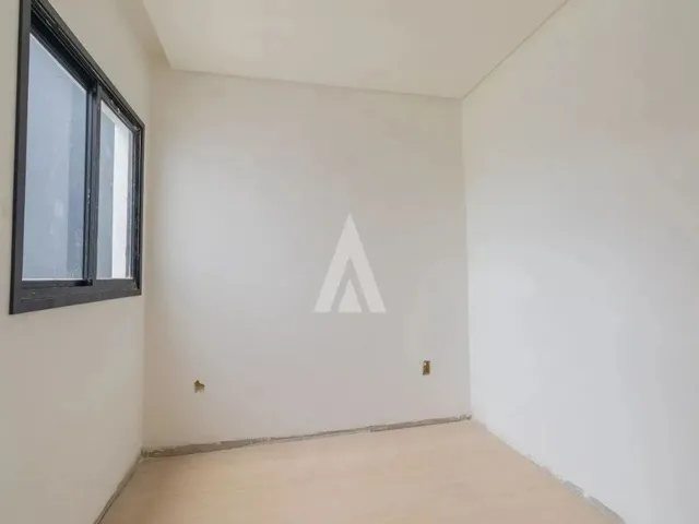 Imagem 14: Sobrado Geminado com 1 Suíte(S) Mais 2 Quarto(S) À Venda no Bairro Vila Nova Em