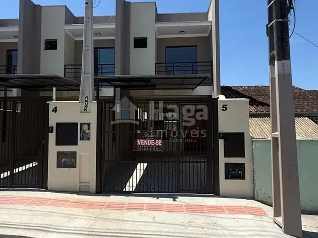 Imagem: Sobrado Á Venda em Brusque/Sc