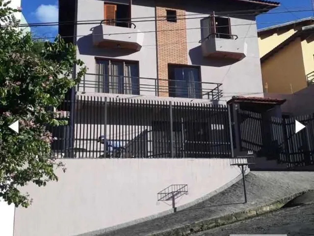 Imagem: Casa à venda no bairro Jardim Centenário