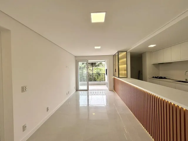 Imagem 2: Excelente Apartamento com Aprox 93M², com 02 Dormitórios, Sendo 02 Suítes, Sala De
