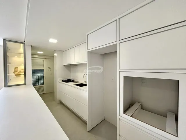 Imagem 13: Excelente Apartamento com Aprox 93M², com 02 Dormitórios, Sendo 02 Suítes, Sala De