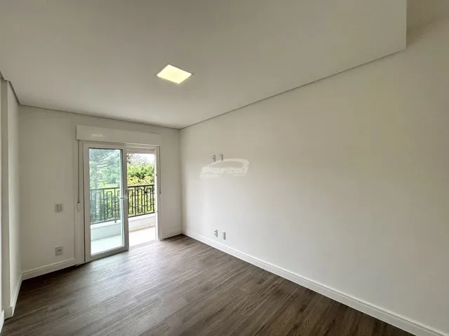 Imagem 3: Excelente Apartamento com Aprox 93M², com 02 Dormitórios, Sendo 02 Suítes, Sala De