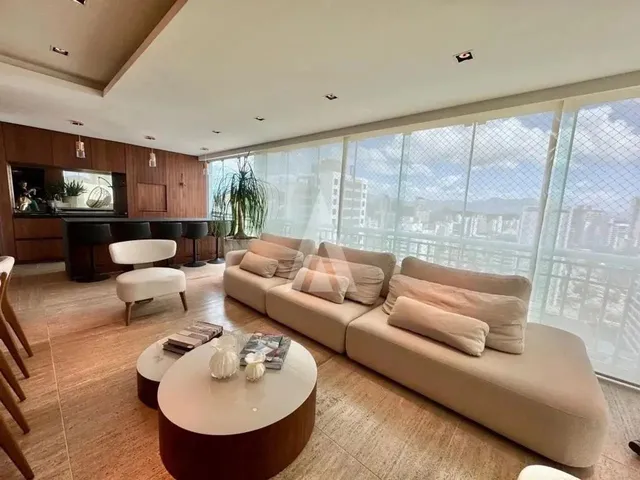 Imagem 15: Apartamento com 3 Suítes À Venda no Bairro Centro em Joinville-Sc por R$1.990.000,00