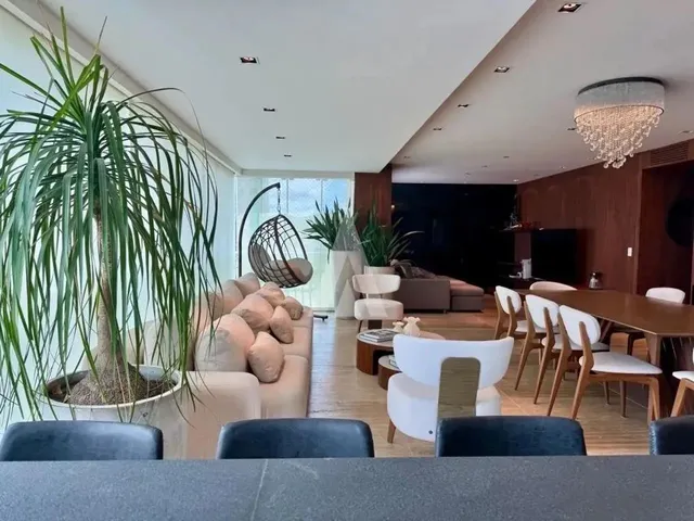 Imagem 12: Apartamento com 3 Suítes À Venda no Bairro Centro em Joinville-Sc por R$1.990.000,00