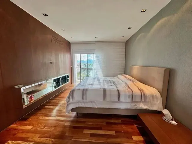 Imagem 14: Apartamento com 3 Suítes À Venda no Bairro Centro em Joinville-Sc por R$1.990.000,00