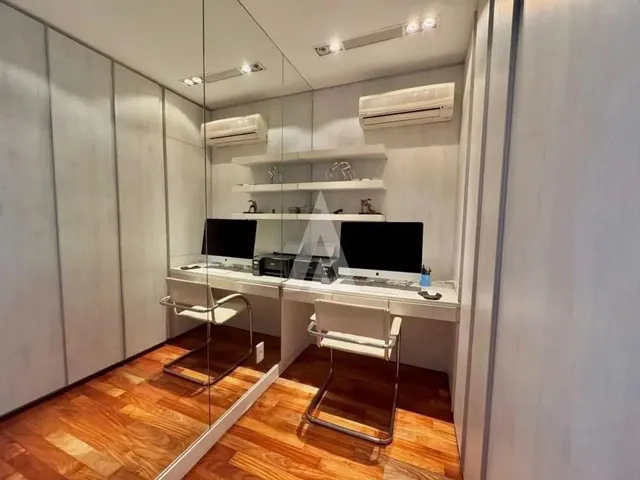 Imagem 7: Apartamento com 3 Suítes À Venda no Bairro Centro em Joinville-Sc por R$1.990.000,00
