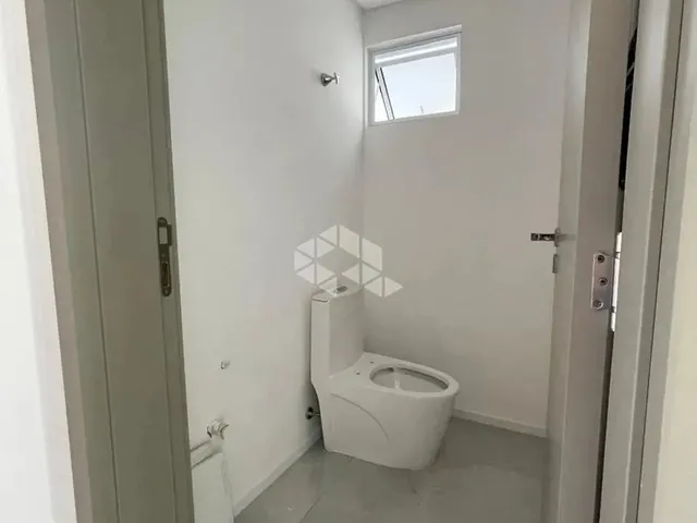 Imagem 7: Casa Sobrado com Piscina e 3 Quartos em Itajaí