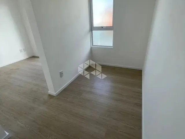 Imagem 3: Casa Sobrado com Piscina e 3 Quartos em Itajaí
