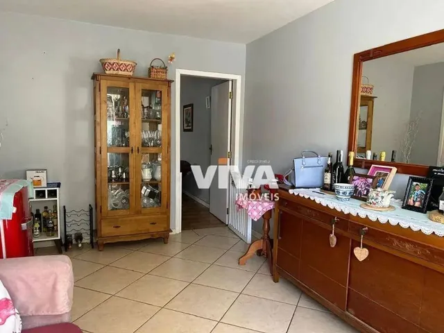 Imagem: Casa com 6 Dormitórios À Venda, 400 M²