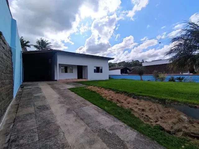Imagem: Casa À Venda em Jaraguá do Sul com 4 Quartos