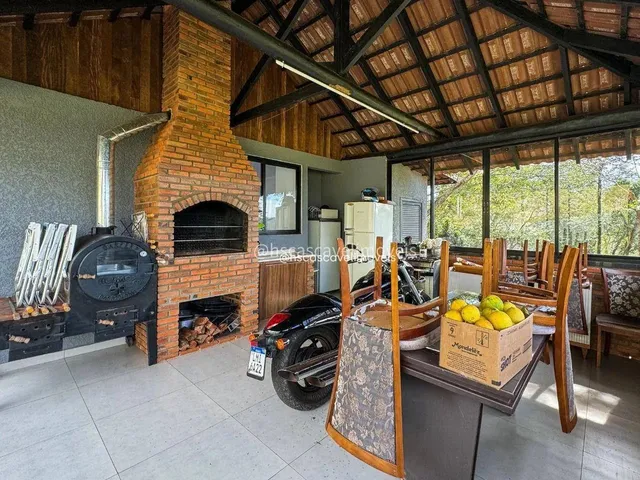 Imagem 9: Chácara com 10.000 M2 com Ótima Estrutura Casa Principal Mobiliada