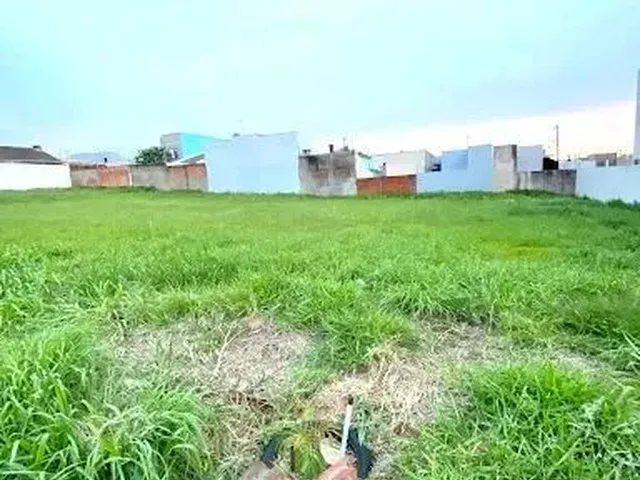 Imagem: Terreno À Venda, 250 M² por R$ 250.000,00