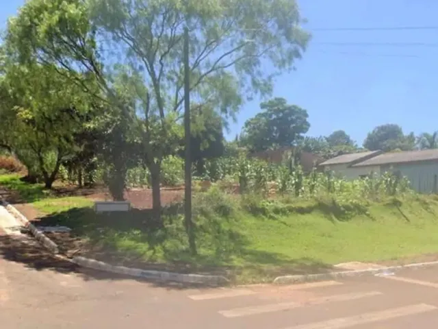 Imagem: Terreno Grande de Esquina