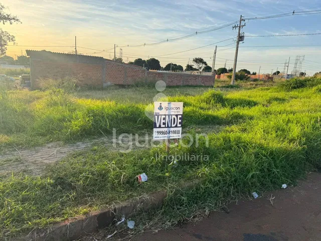 Imagem: Terreno de 200M de Jardim Morada do Sol
