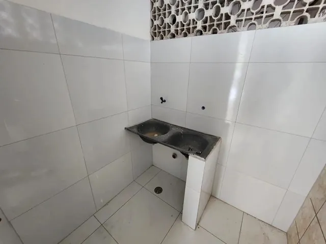 Imagem 2: Aluguel de Casa Ampla no Inocoop em Camaçari/Ba