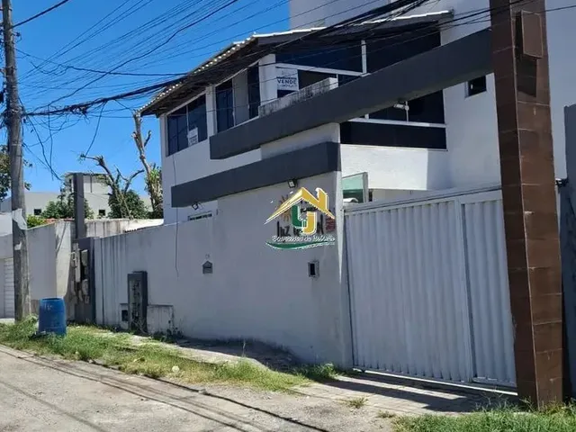 Imagem: Casa para Alugar com 4 Quartos em Ipitanga