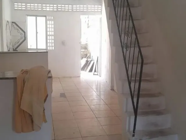 Imagem: Alugo Casa 2/4