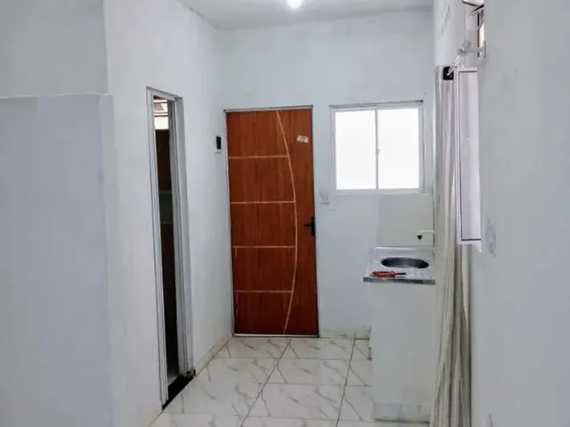 Imagem: Aluguel de Kitnet Vila de Abrantes Centro