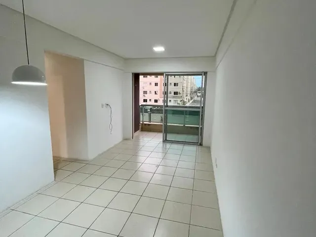 Imagem: Alugo Apartamento com 3 Quartos, Suíte